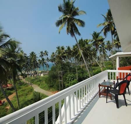 Lyba Homestay Thiruvananthapuram Exterior foto